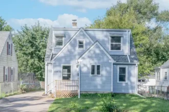 Selling an Older Home in Round Lake, Illinois